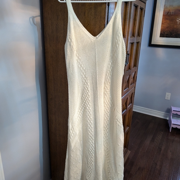 Vince Sleeveless Sweater Macrame Midi Dress - Picture 12 of 16